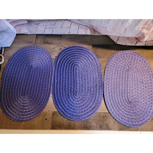 Blue oval table placemat decor set - Picture 2 of 5